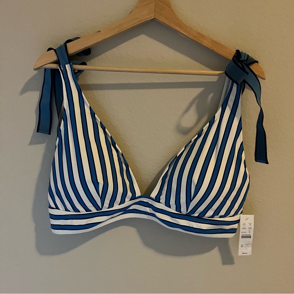 Jcrew NWT bikini top